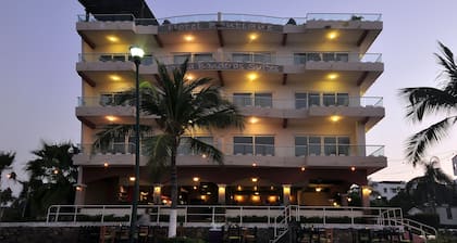 Marina Banderas Suites