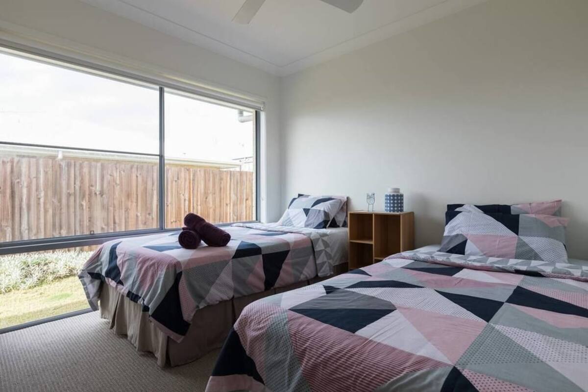 4 habitaciones, wifi gratis y ropa de cama 