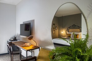 Phòng đôi Superior | Bộ đồ giường cao cấp, minibar, két bảo mật tại phòng 