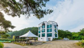 Property entrance - Seorak Pension (Sokcho)