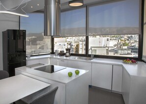 Luxury Apartment, 3 Bedrooms | Private kitchen | Full-size fridge, oven, stovetop, dishwasher - Luxury Penthouse touching the Acropolis by GHH (Athens)