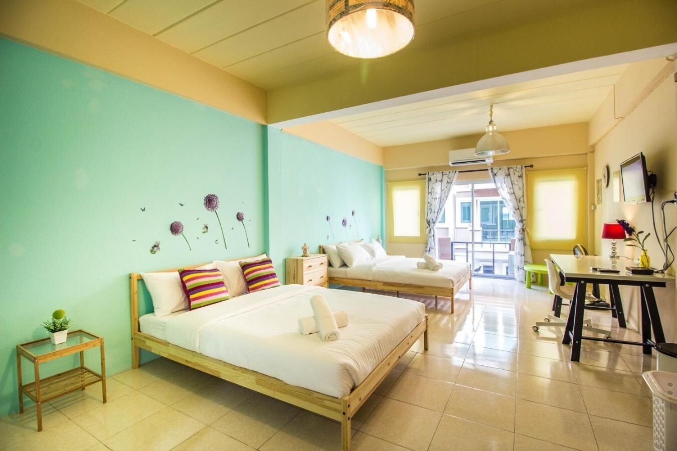 In-room safe, rollaway beds, free WiFi