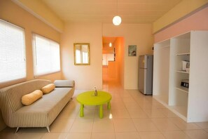 Síkképernyős tévé