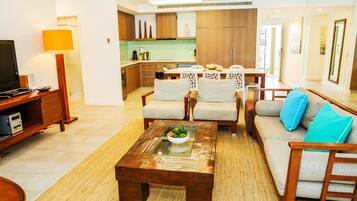 3 Bedroom Apartment Balinese Style Resort | Living room