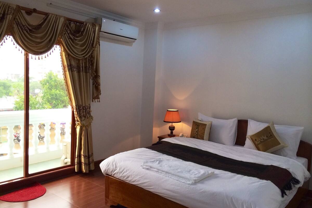 ห้องดับเบิล | มินิบาร์, ตู้นิรภัยในห้องพัก, โต๊ะทำงาน, Wi-Fi ฟรี