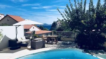 Piscina infinita