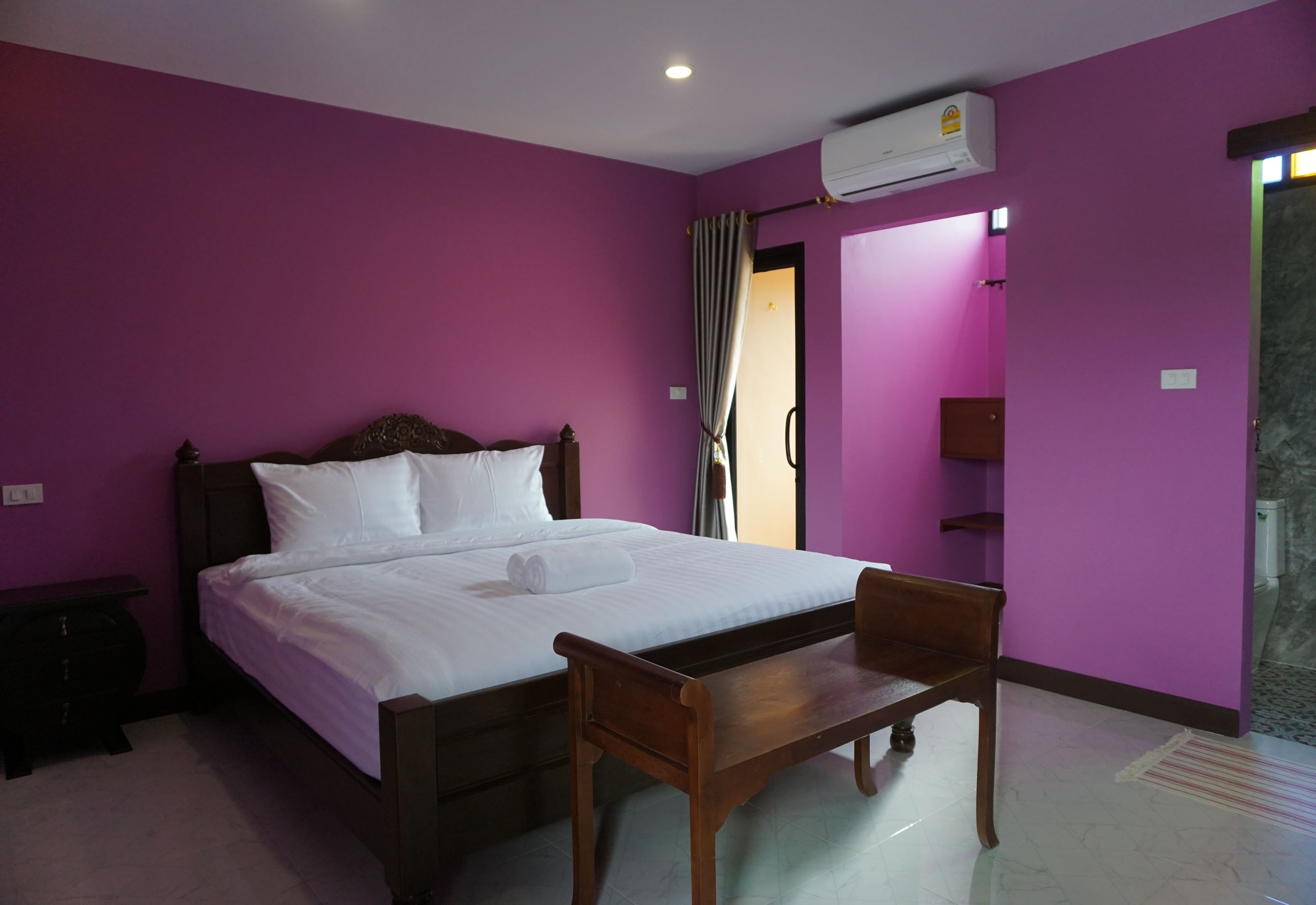 ستائر تعتيم وواي فاي مجانًا