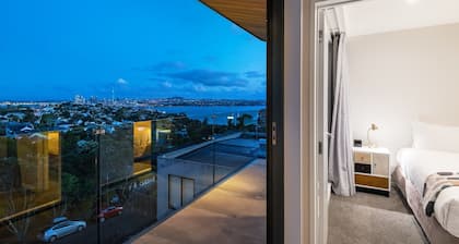 Fernz Motel & Apartments Birkenhead