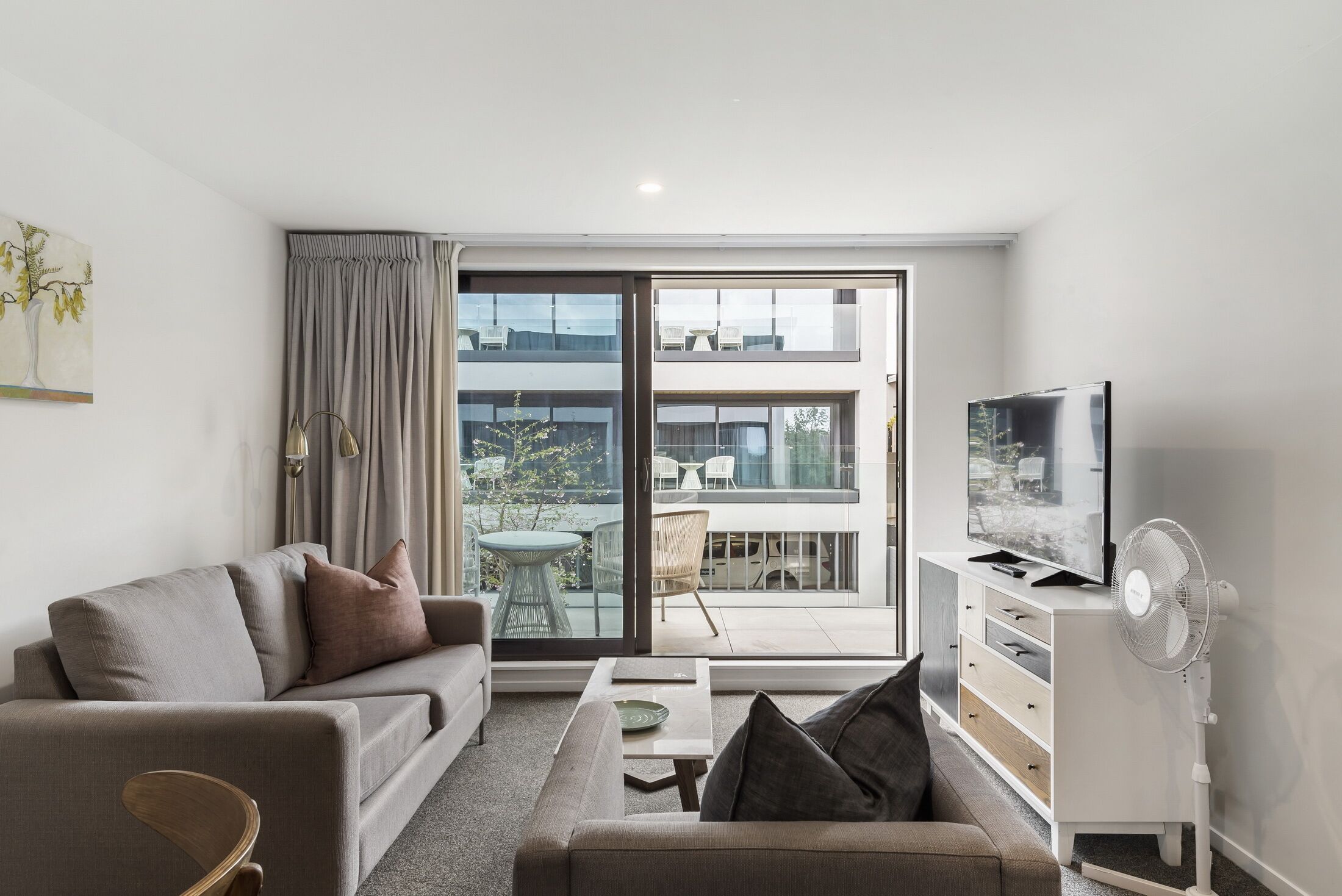 Superior Suite, 2 Bedrooms | Living area