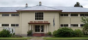 Front of property - The Old Nurses Home Guesthouse (Reefton)