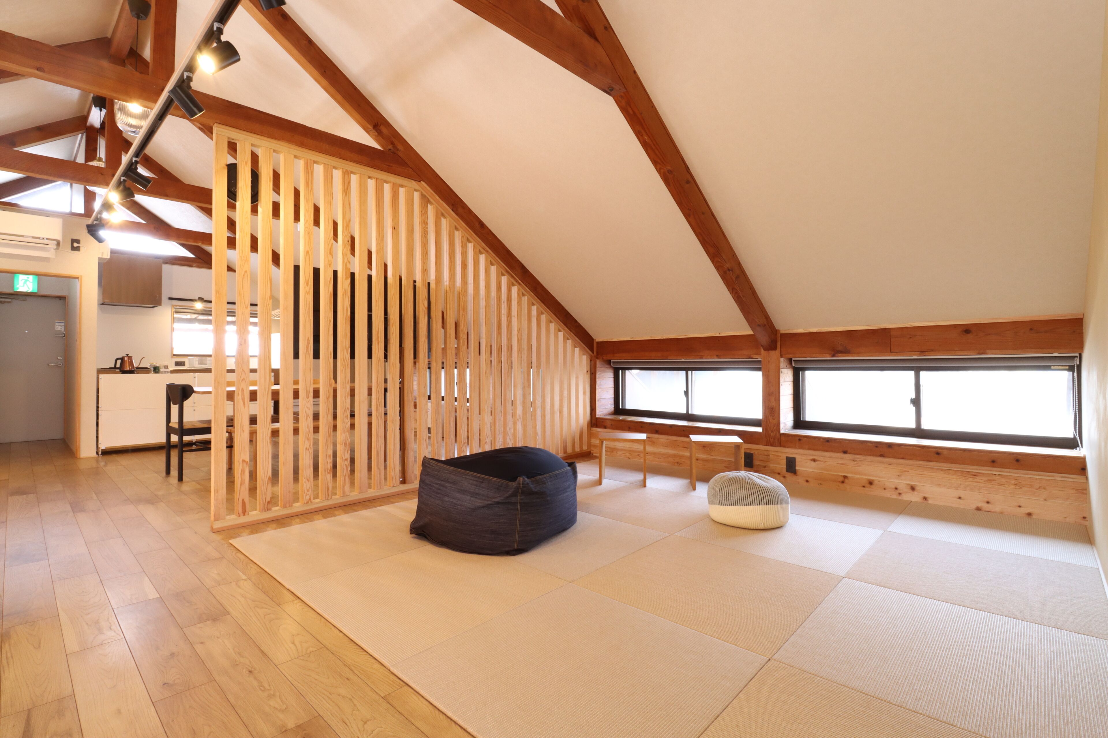 Down duvets, free WiFi, bed sheets