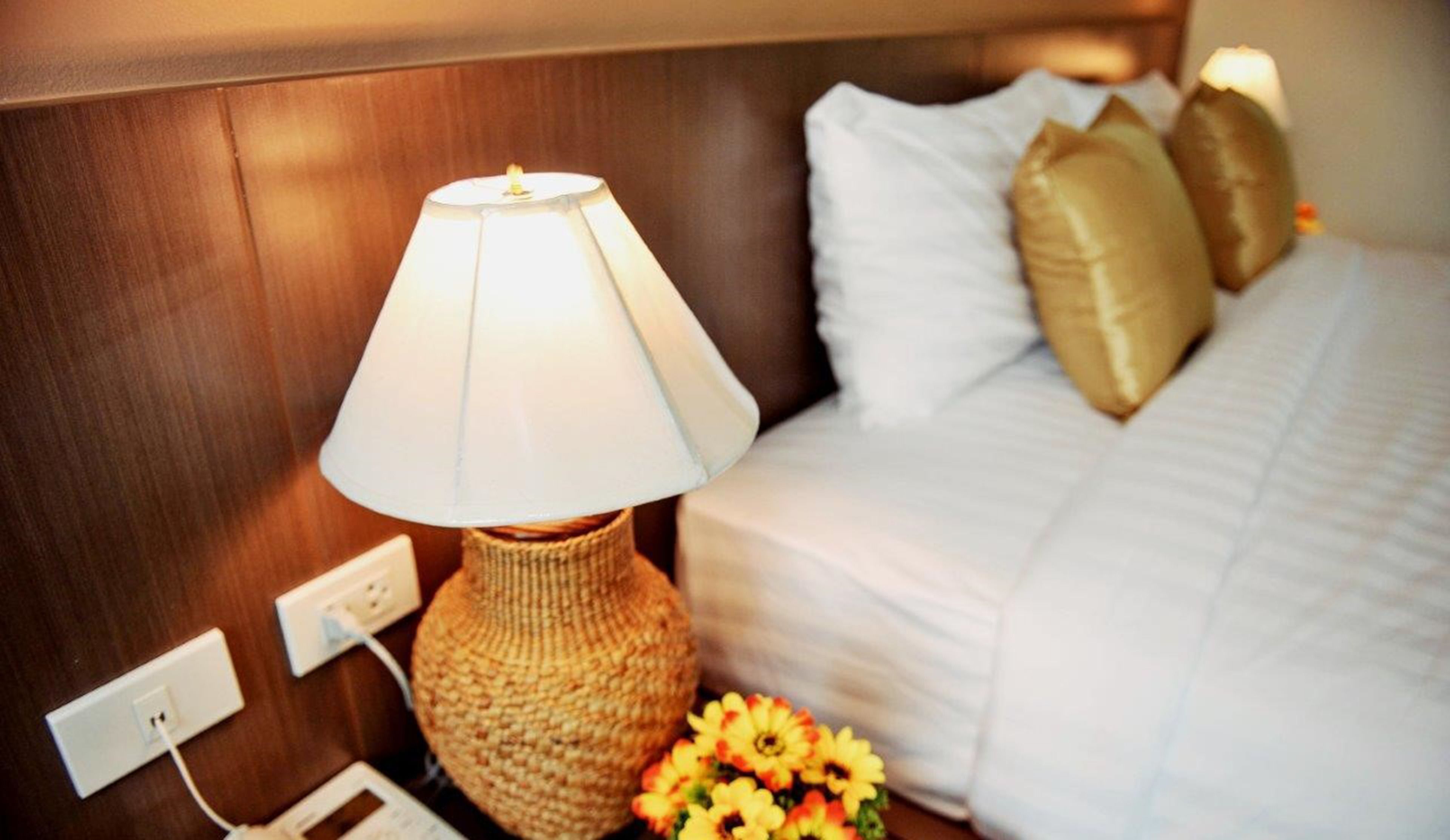 suite | room amenity