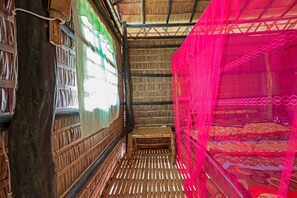 Bungalow, Garden View | In-room safe, desk, bed sheets - Battambang Dream Bungalows (Aek Phnum)