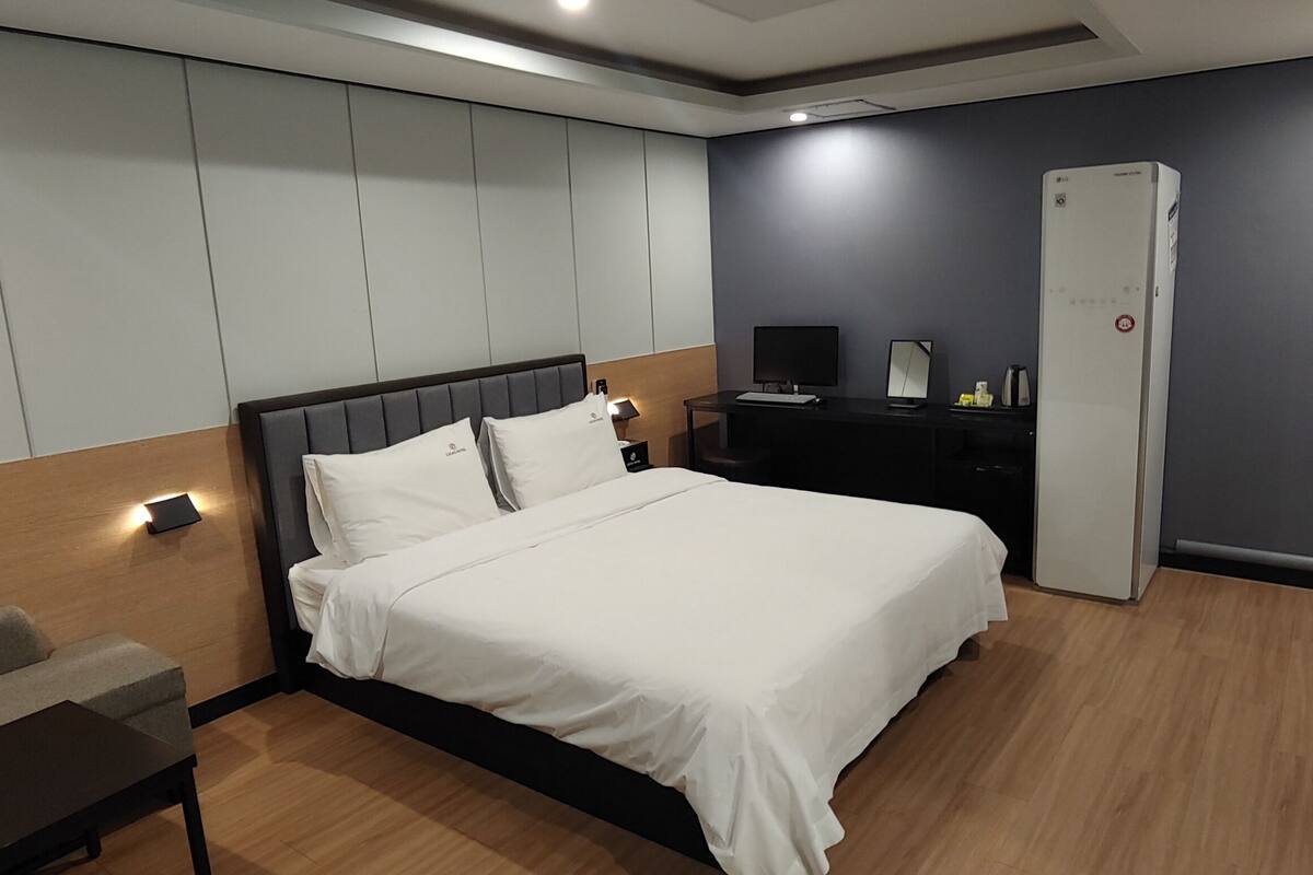 华丽客房 (Styler) | 高档床上用品、免费 WiFi、特色装修、床单