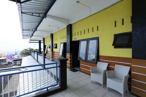 View from property - Batuque Town Villa (Batu)