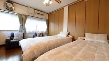 Soundproofing, free WiFi