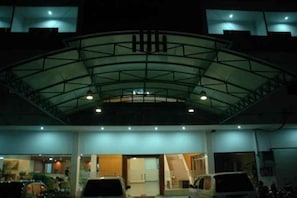 Majoituspaikan sisäänkäynti