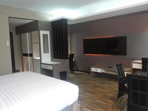 Executive Suite | Free WiFi - Plaza Hotel Tanjungpinang (Tanjung Pinang)