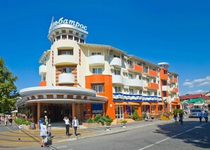 Front of property - hotel Albatros (Anapa)