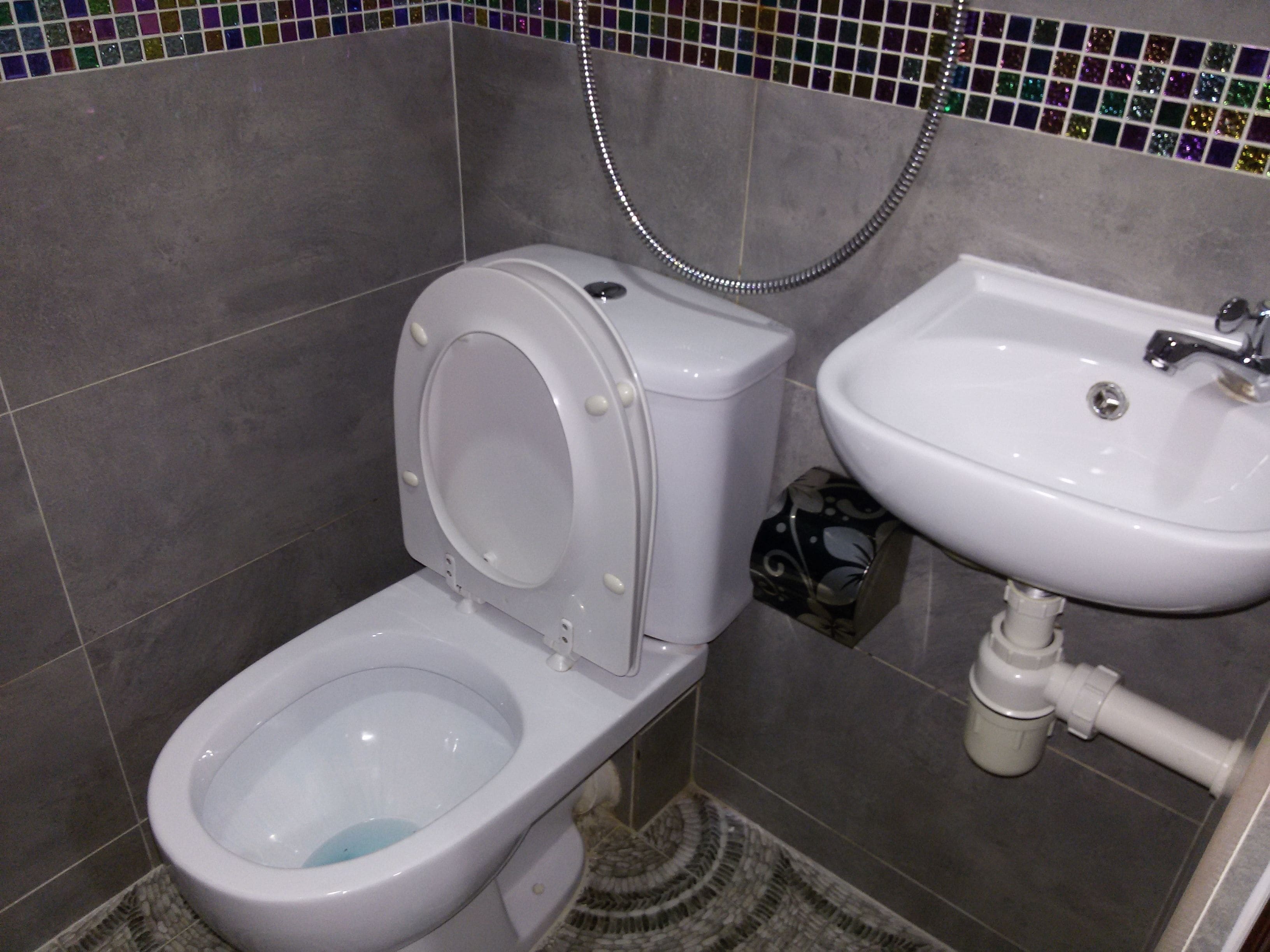 Photo - Asia inn (Block B)