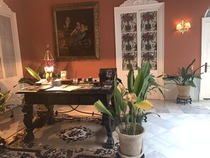 Reception - Casa Palacio Jerezana (Jerez de la Frontera)