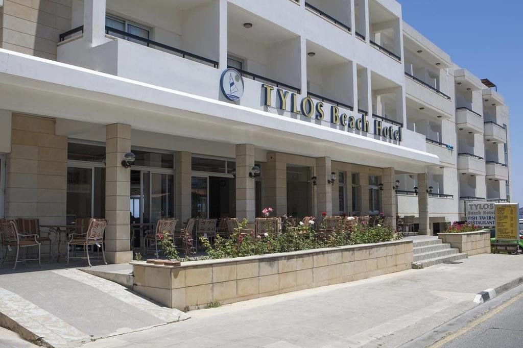 Photo - Tylos Beach Hotel