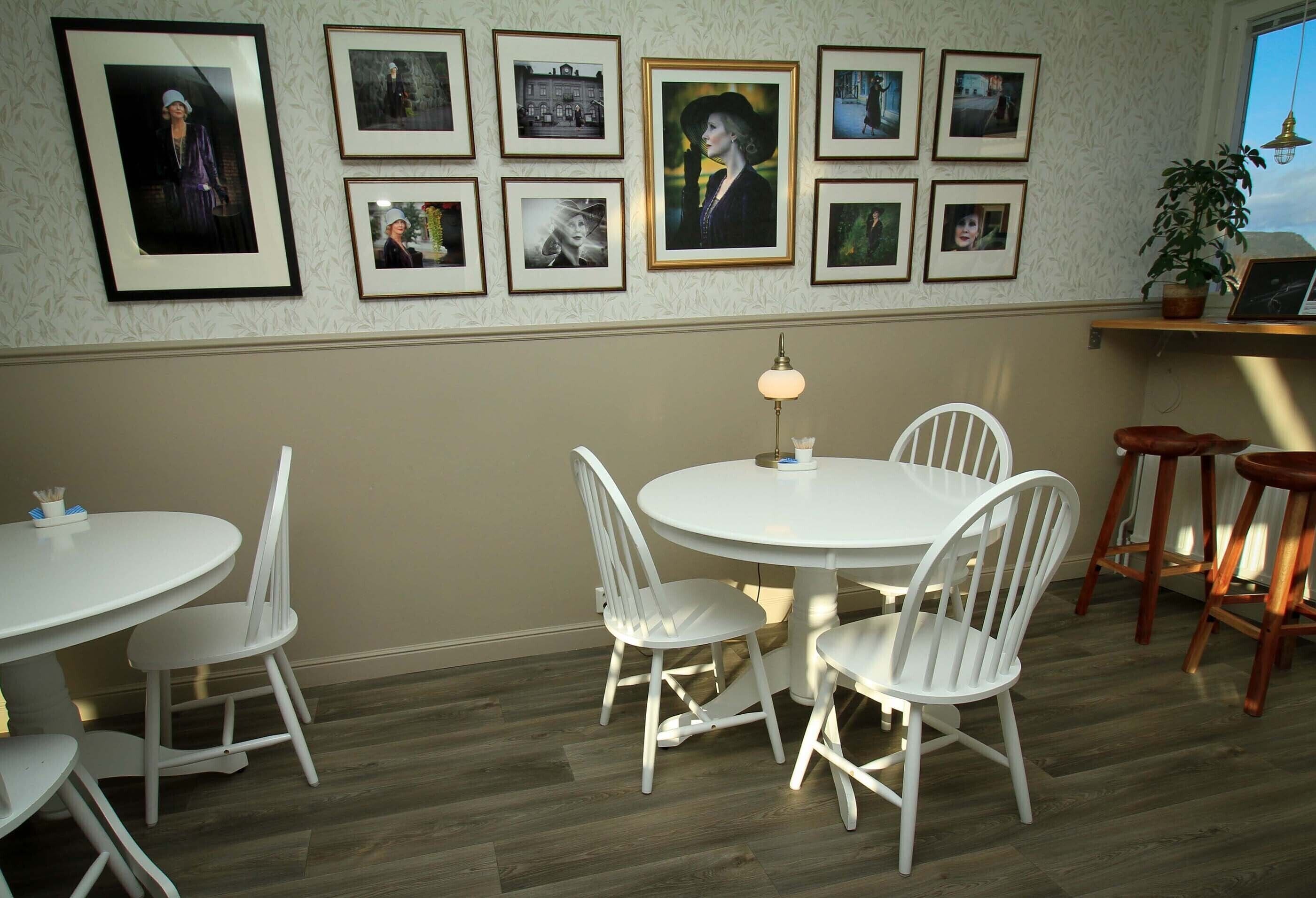 daily buffet breakfast (sek 75 per person)