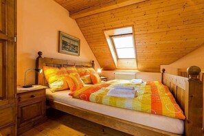 Apartamento conforto | 1 quarto, escrivaninha, ferros/tábuas de passar roupa, Wi-Fi de cortesia