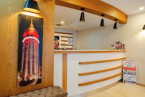 Reception - Beyoglu MLS Hotel (Istanbul)