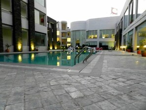 Indoor pool, outdoor pool