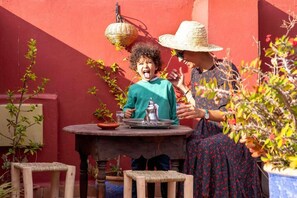 Deluxe Double or Twin Room | Terrace/patio - Riad Rose Meryam (Marrakech)
