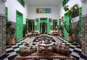 Deluxe Double or Twin Room | Living area - Riad Rose Meryam (Marrakech)