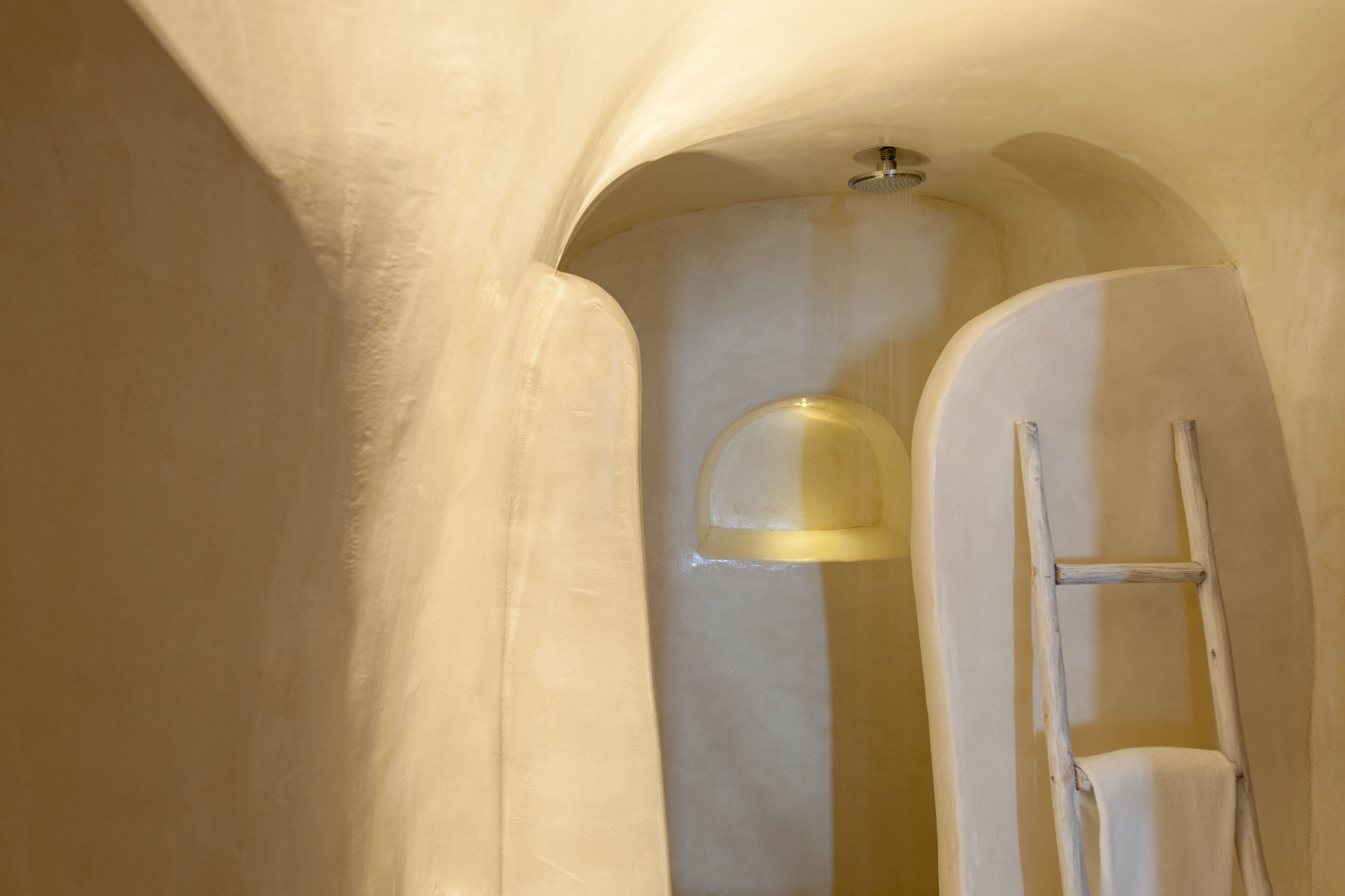 luxury suite, 2 bedrooms, garden view (cave garden view) | bathroom | shower, free toiletries, hair dryer, bathrobes