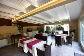 Restaurant - Villa dei Pini (Cannobio)