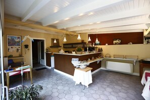 Restaurant - Villa dei Pini (Cannobio)