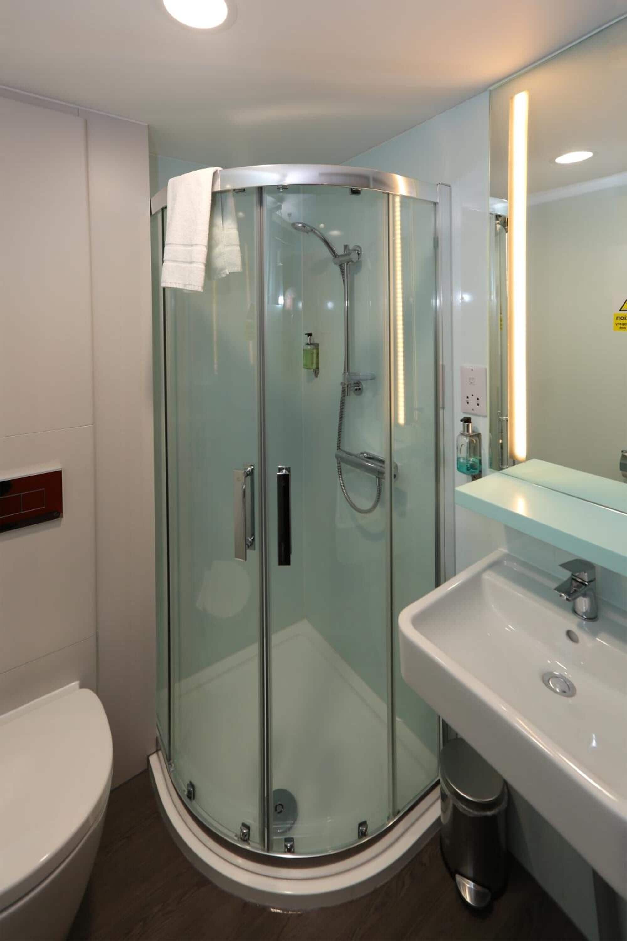 Photo - easyHotel Liverpool