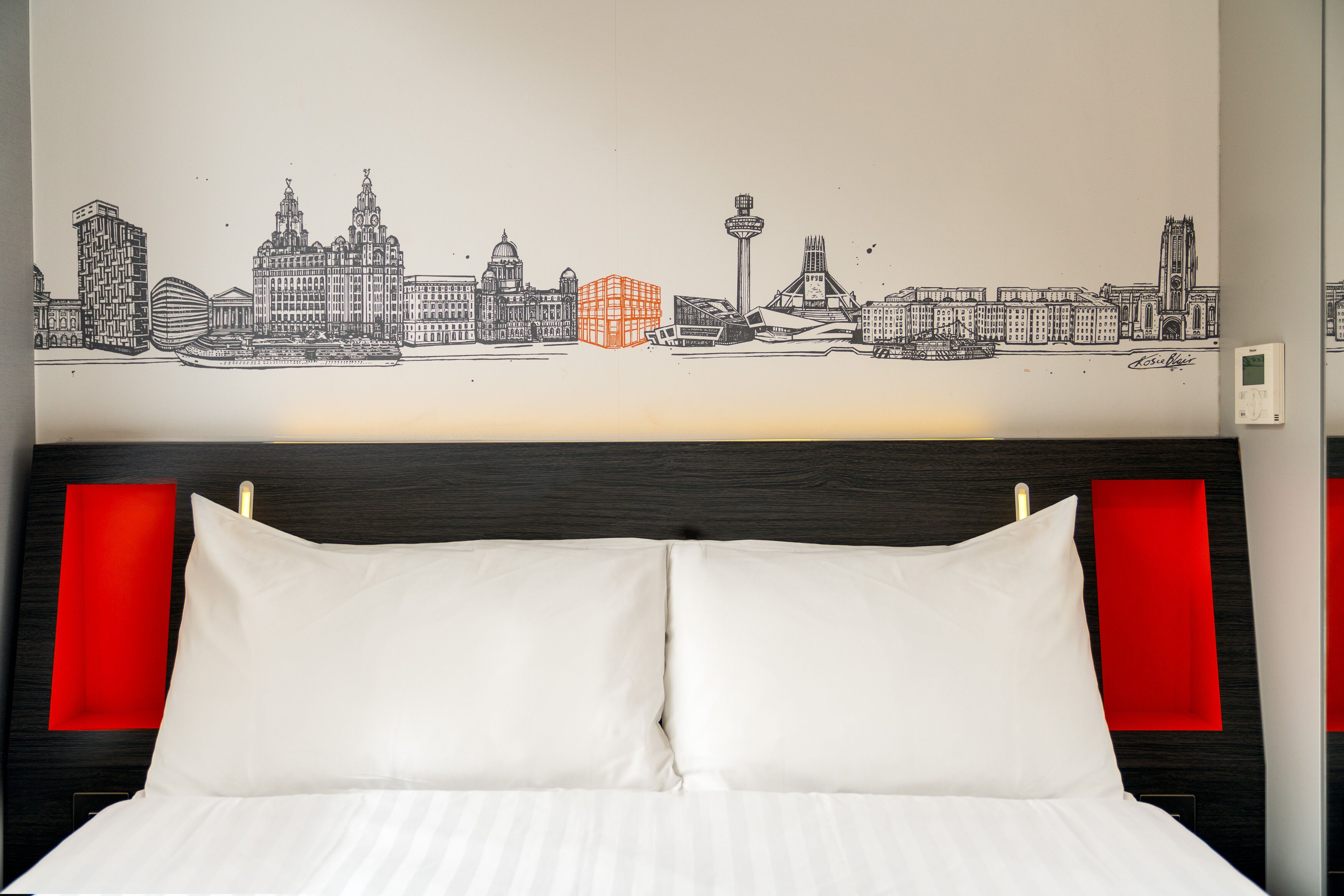 Photo - easyHotel Liverpool