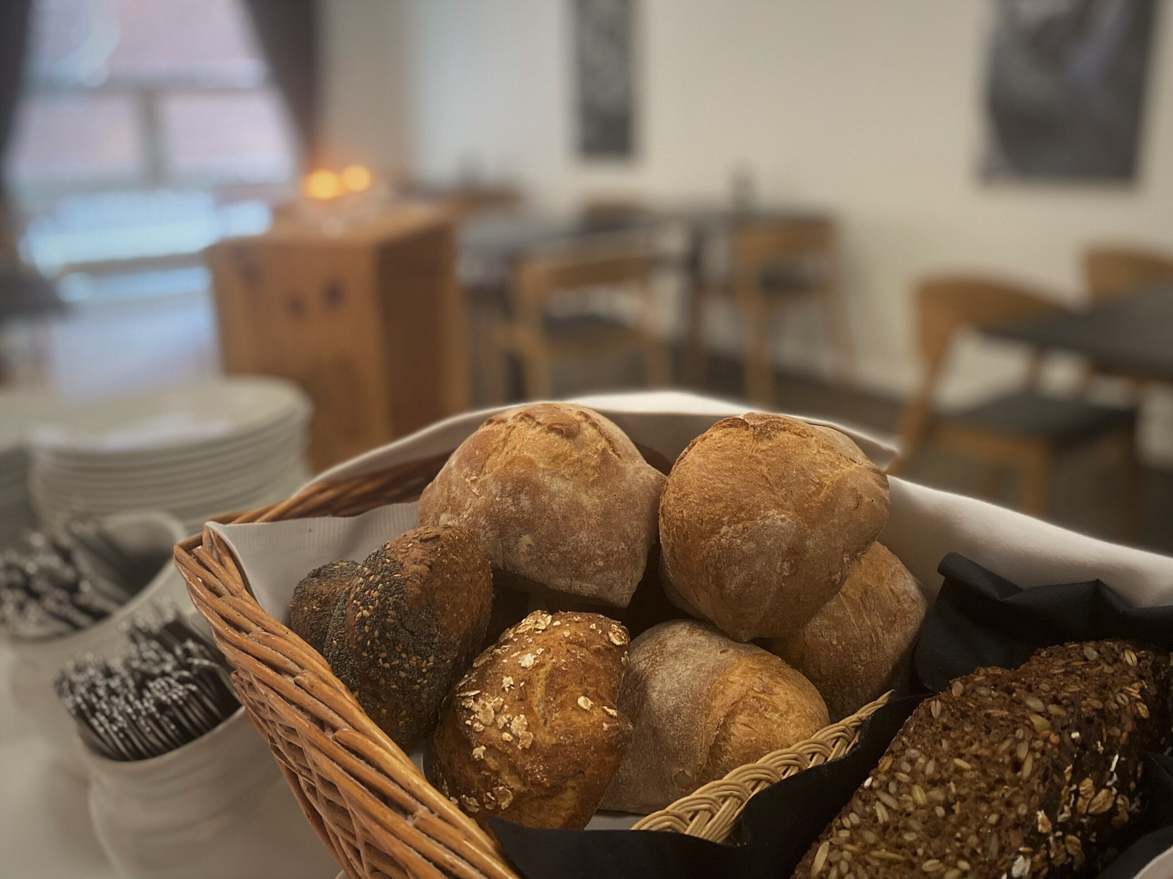 Free daily continental breakfast