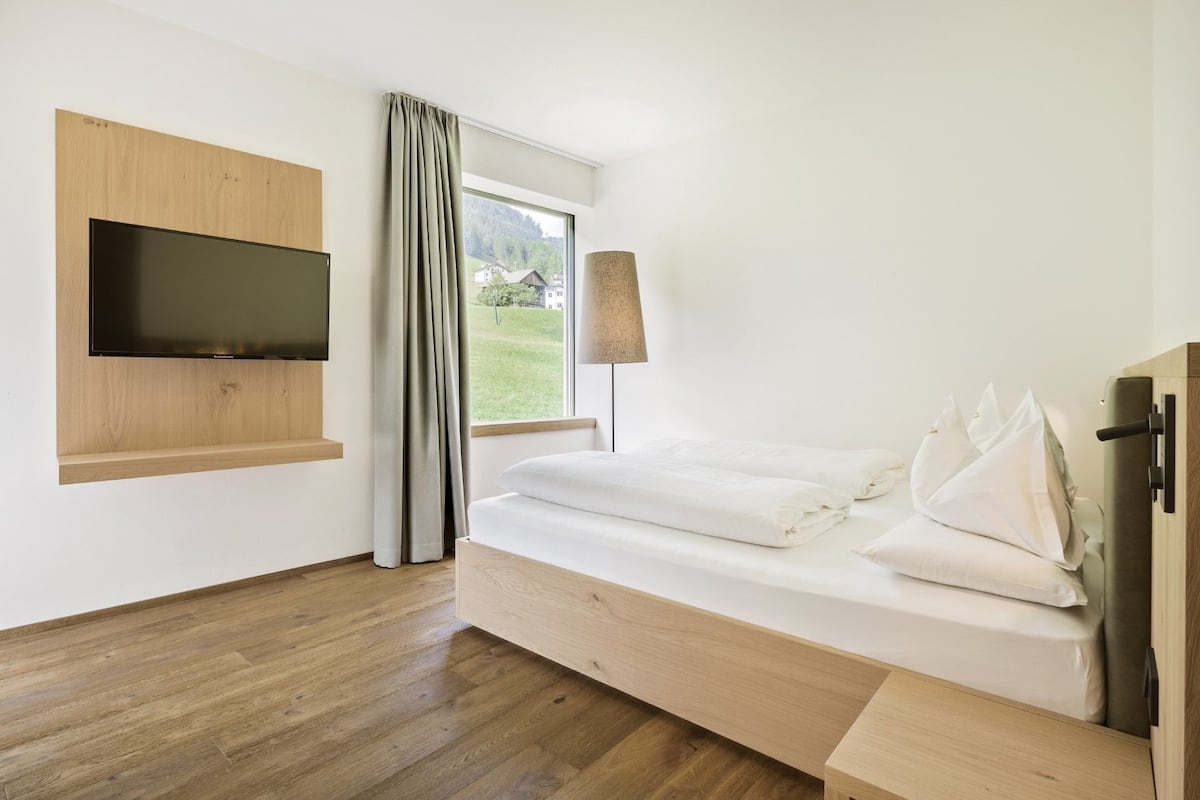 Monolocale familiare, 2 camere da letto, non fumatori, vista giardino | 1 camera, una cassaforte in camera, con stile personalizzato