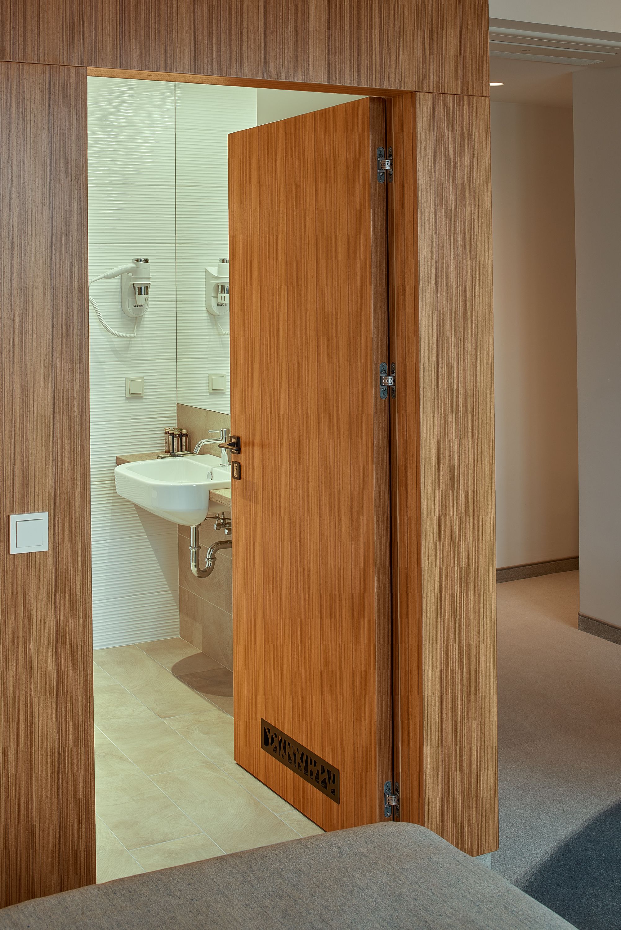 family suite, 1 queen bed with sofa bed, private bathroom | minibar, in-room safe, desk, free cots/infant beds