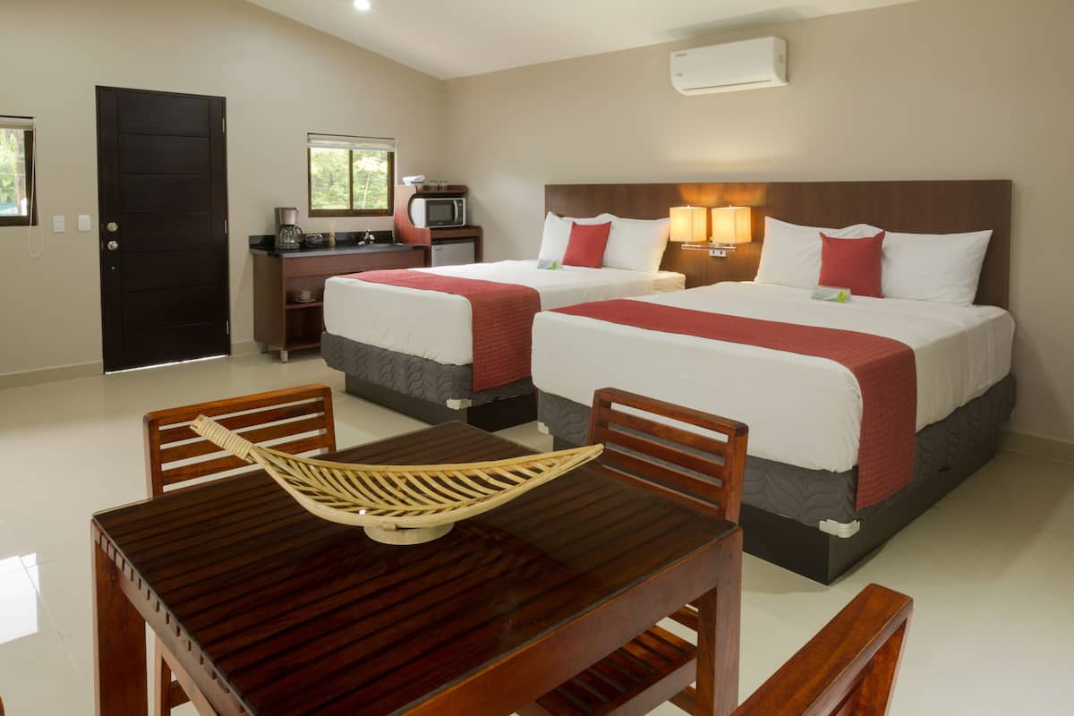 Deluxe Room | In-room safe, free WiFi