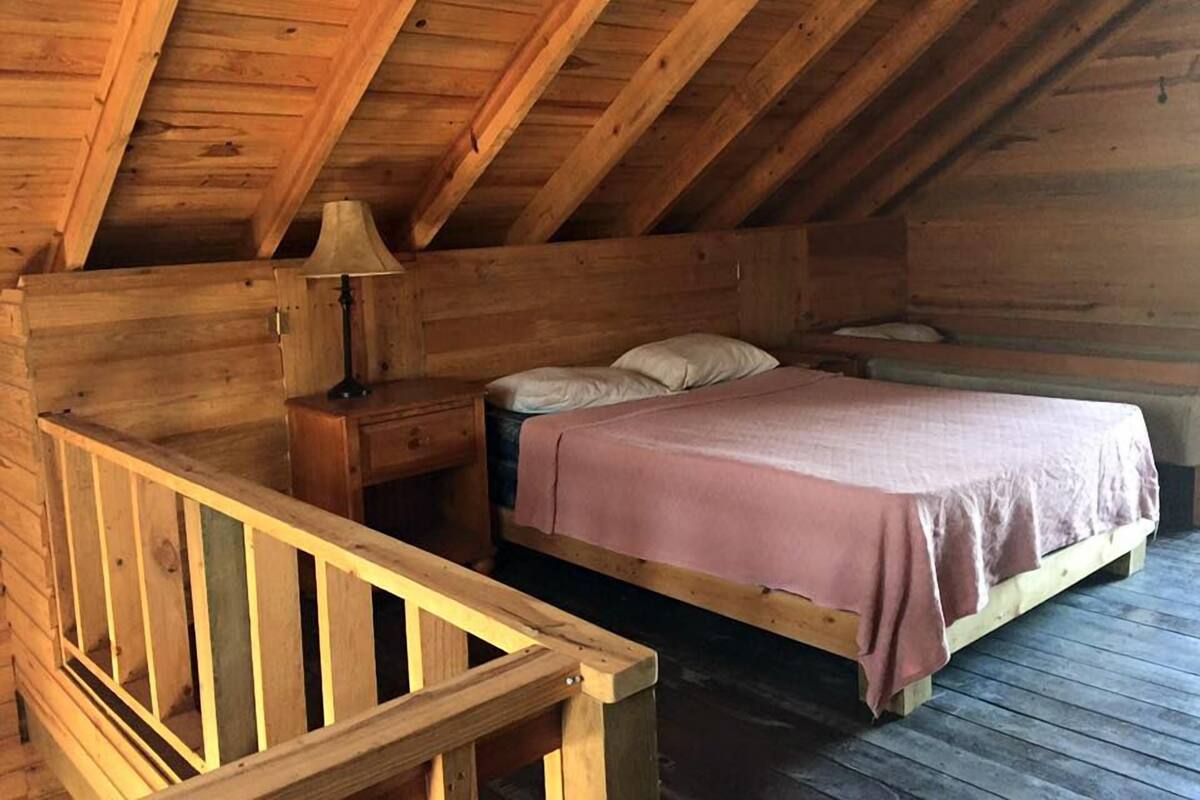 Apartment, Multiple Beds, Mountain View | 1 bedroom