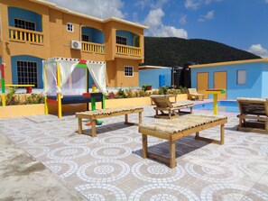 Room 3 | Wi-Fi ฟรี, ผ้าปูที่นอน