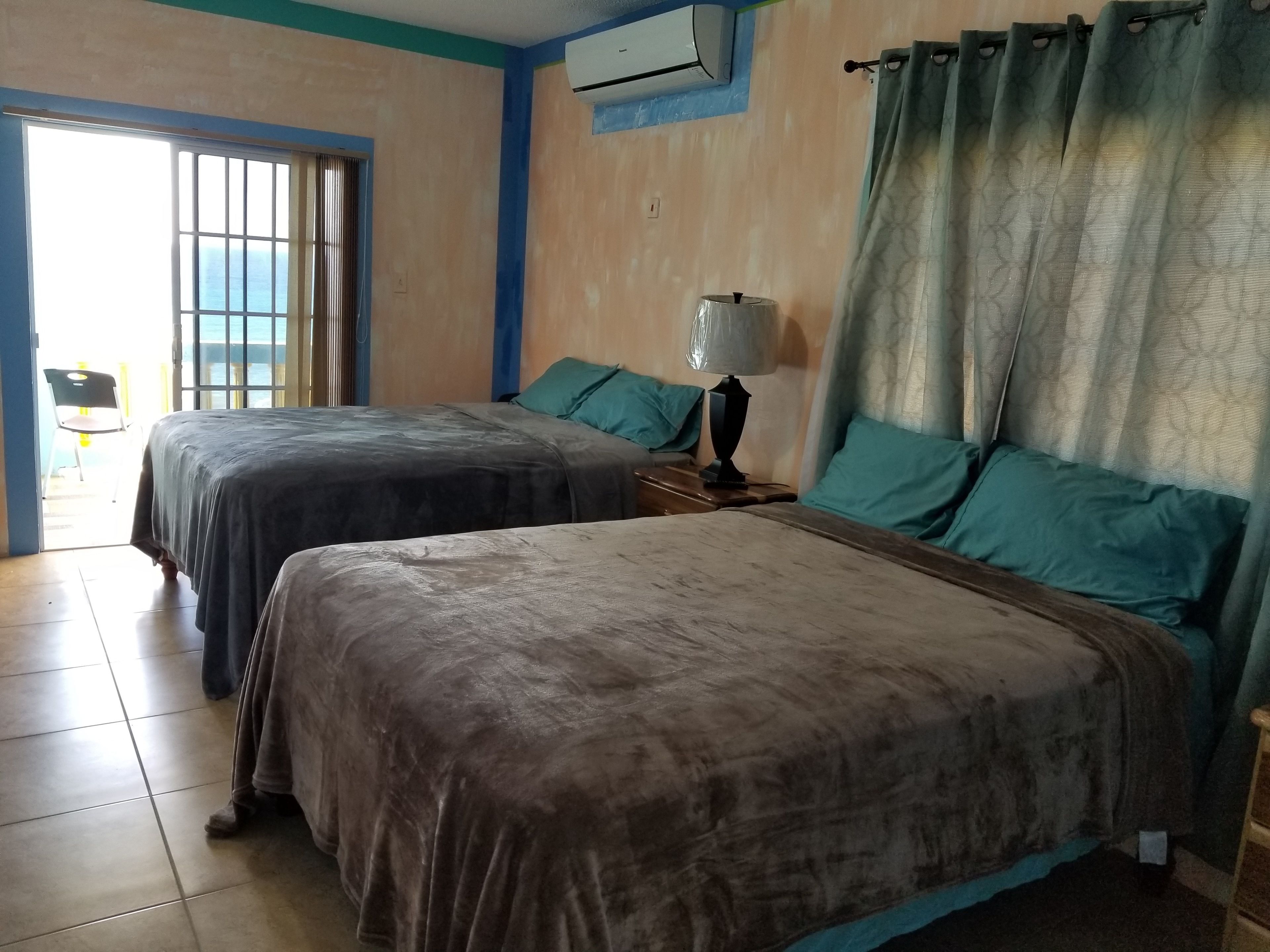 Room 6 | Free WiFi, bed sheets