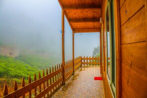 Wooden Cottages | Giường gấp/giường phụ (phụ phí) 