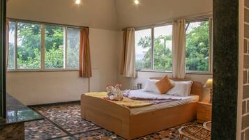 Machan Suite | Free rollaway beds, free WiFi