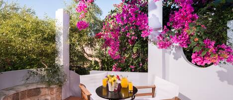 Dúplex tradicional, 2 habitaciones, Terraza, vista al mar | Terraza o patio