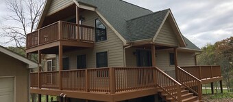 *NEW*   Modern Hilltop House of Galena