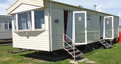 Arizona asuntovaunu 3 makuuhuonetta on parkdean resorts camber kodikas lämmin.