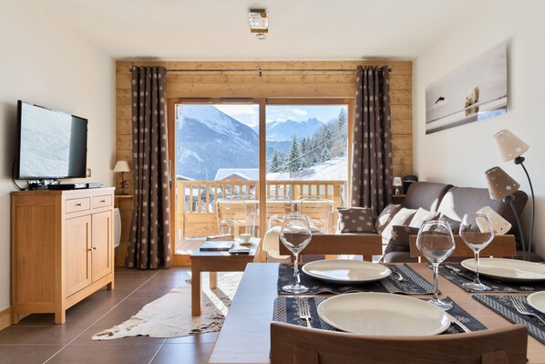 Smart TV, DVD player, table football, books